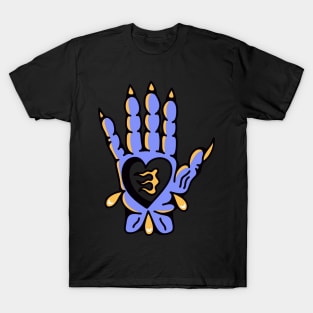 Hand heart 3 occult T-Shirt